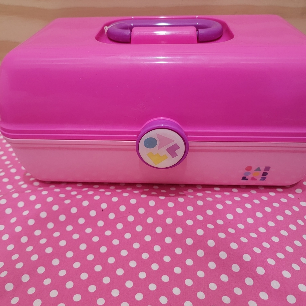 NWT Caboodles Pink